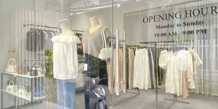 Tổng Hợp Mẫu Thiết Kế Shop Quần Áo Đẹp, Hiện Đại_5 Tổng Hợp Mẫu Thiết Kế Shop Quần Áo Đẹp, Hiện Đại
