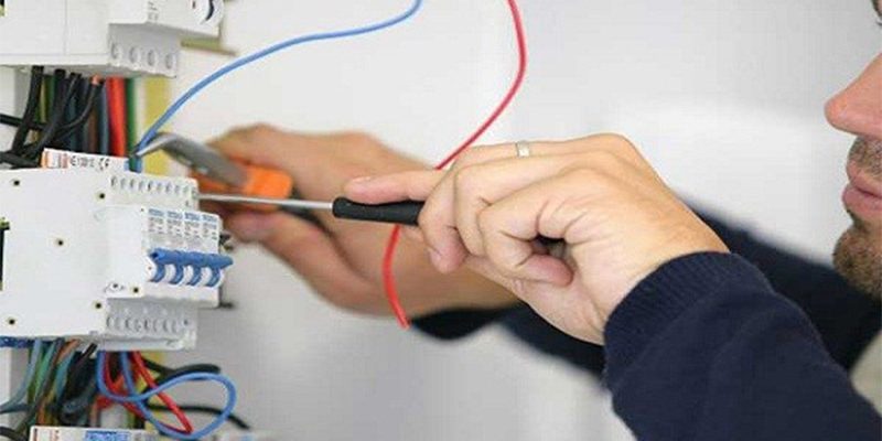 dịch vụ lắp đặt thợ điện dân dụng