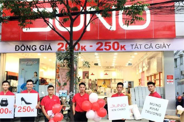 thiet-ke-shop-giay Mặt tiền cửa hàng Juno rực rỡ tại trung tâm Vũng Tàu