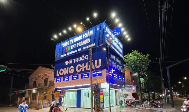 Thiết kế nội thất nhà thuốc Long Châu – Bình Thuận, phối cảnh 3D đạt chuẩn GPP