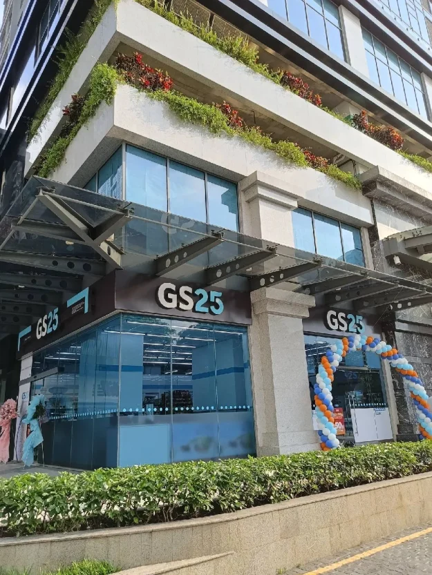 Toàn cảnh cửa hàng GS25 tại Sunwah Pearl sau khi bàn giao hoàn thiện